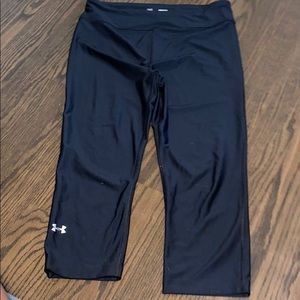 UNDER ARMOR LEGGINGS